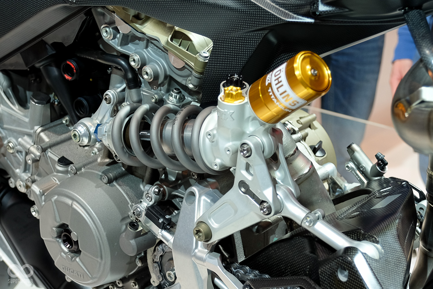 TTX36搭配鈦彈簧，重量減少0.5kg