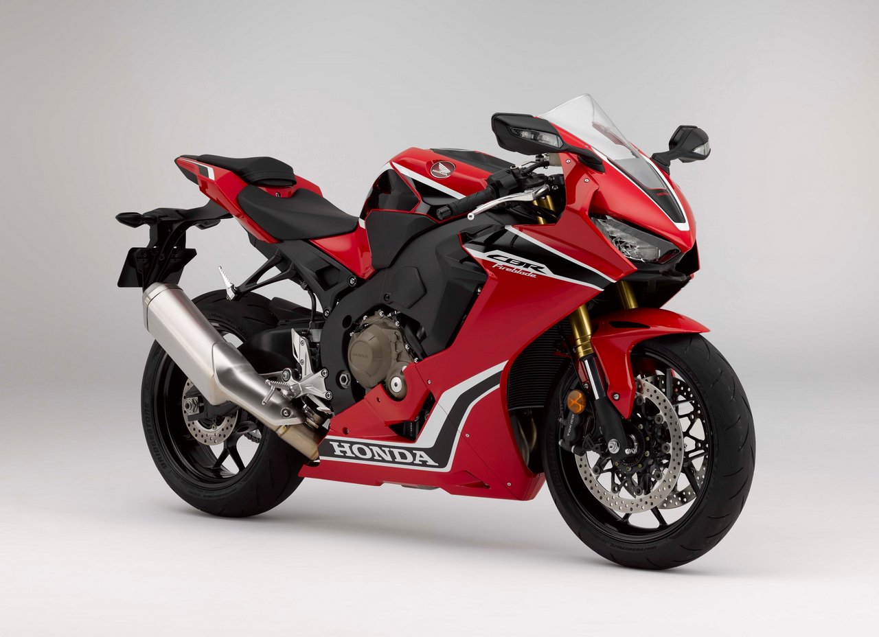 CBR1000RR勝利紅配色